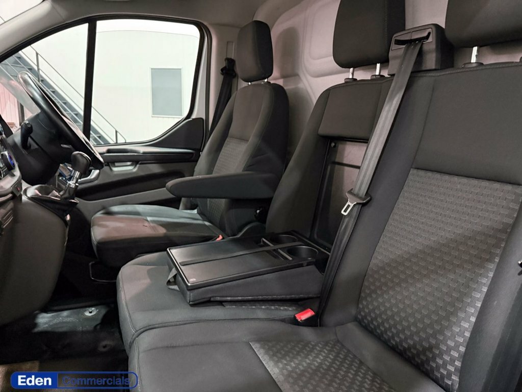Ford Transit Custom 2L Trend LG20JHH White #3