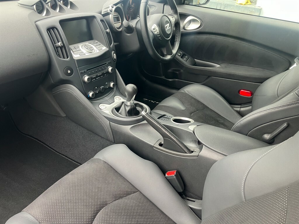 Nissan 370Z 3.7 V6 Gt Coupe Euro 4 331 Ps Silver #3