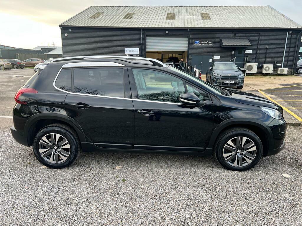 Peugeot 2008 1.2 Puretech Allure Euro 6 Ss MV68WKL Black #4
