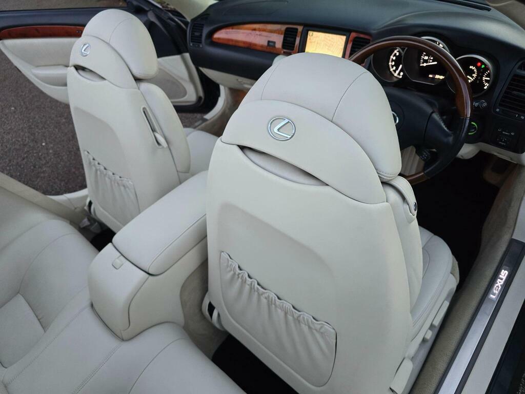 Lexus SC 4.3L Auto #71