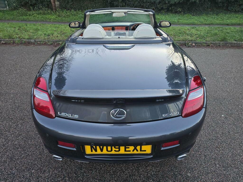 Lexus SC 4.3L Auto #36