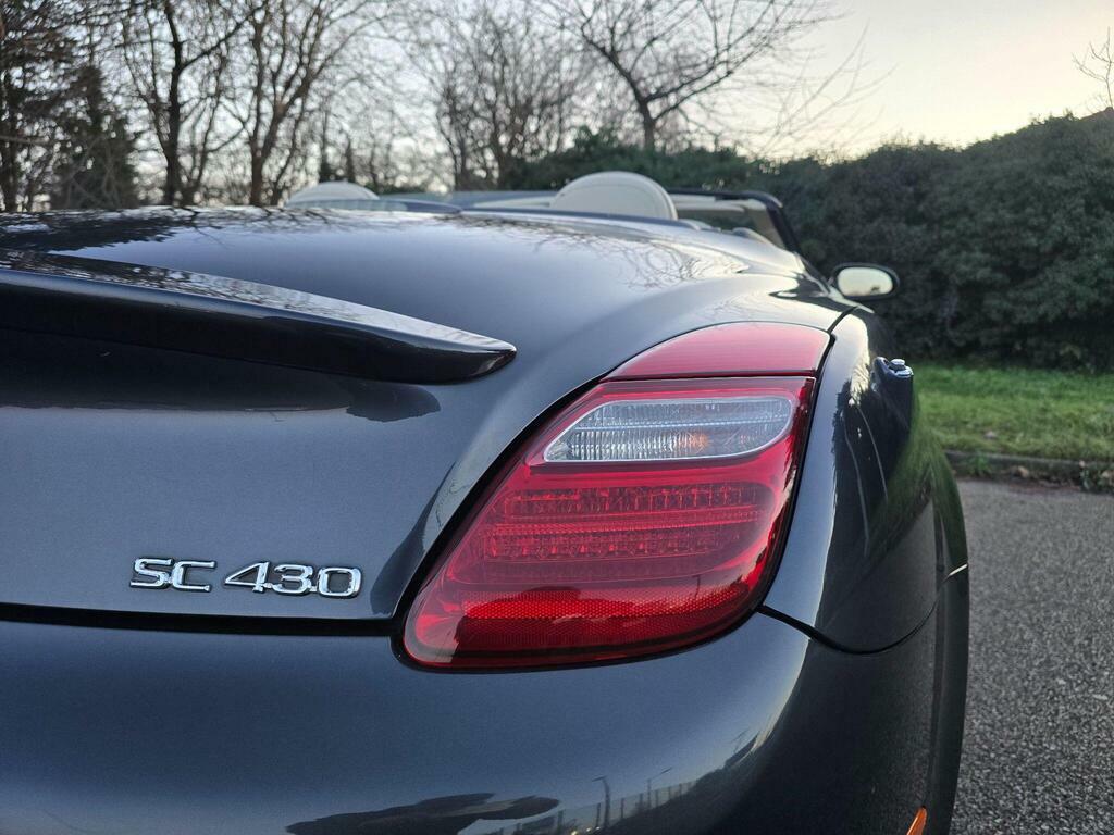 Lexus SC 4.3L Auto #30