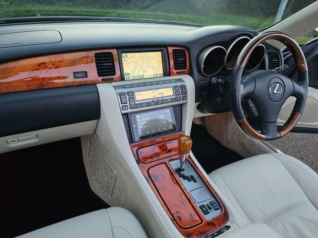 Lexus SC 4.3L Auto #57