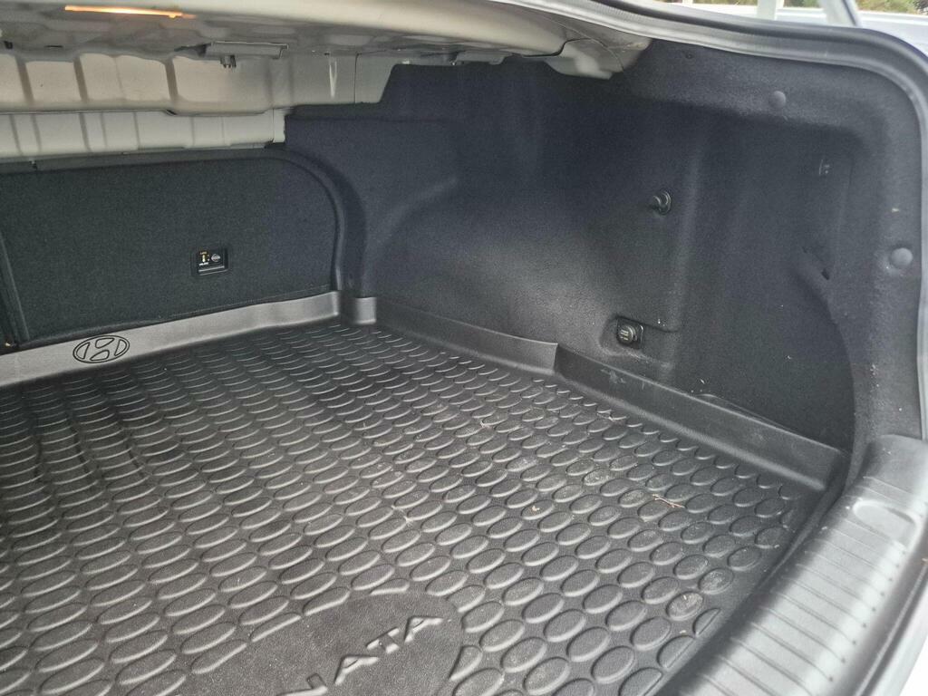Hyundai Sonata Cdx Silver #70