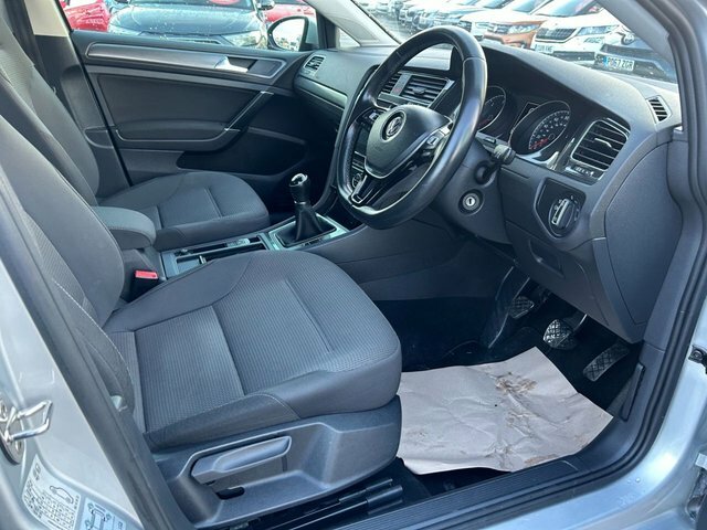 Volkswagen Golf 2019 1.6 Tdi Match Edition Hatchback Ma VK69ZDR Silver #4