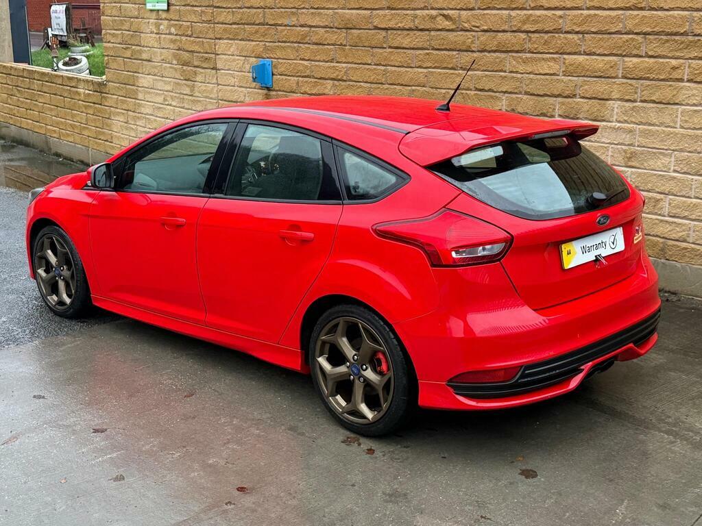 Ford Focus 2.0 Tdci St-1 Euro 6 S S Red #3
