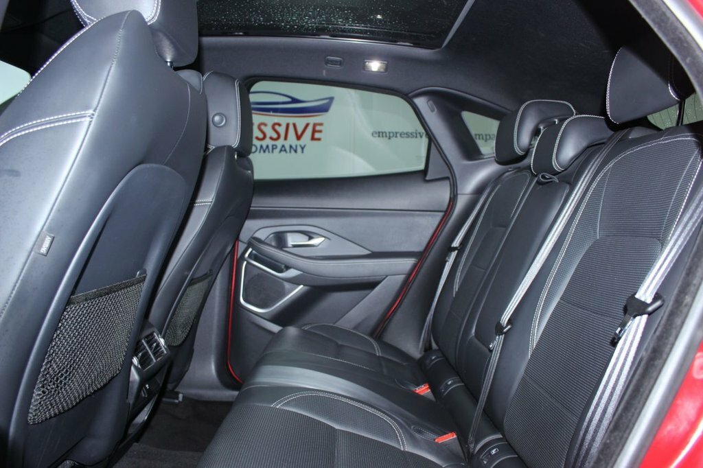 Jaguar E-Pace 2L R-dynamic Hse OW19VCO Red #5