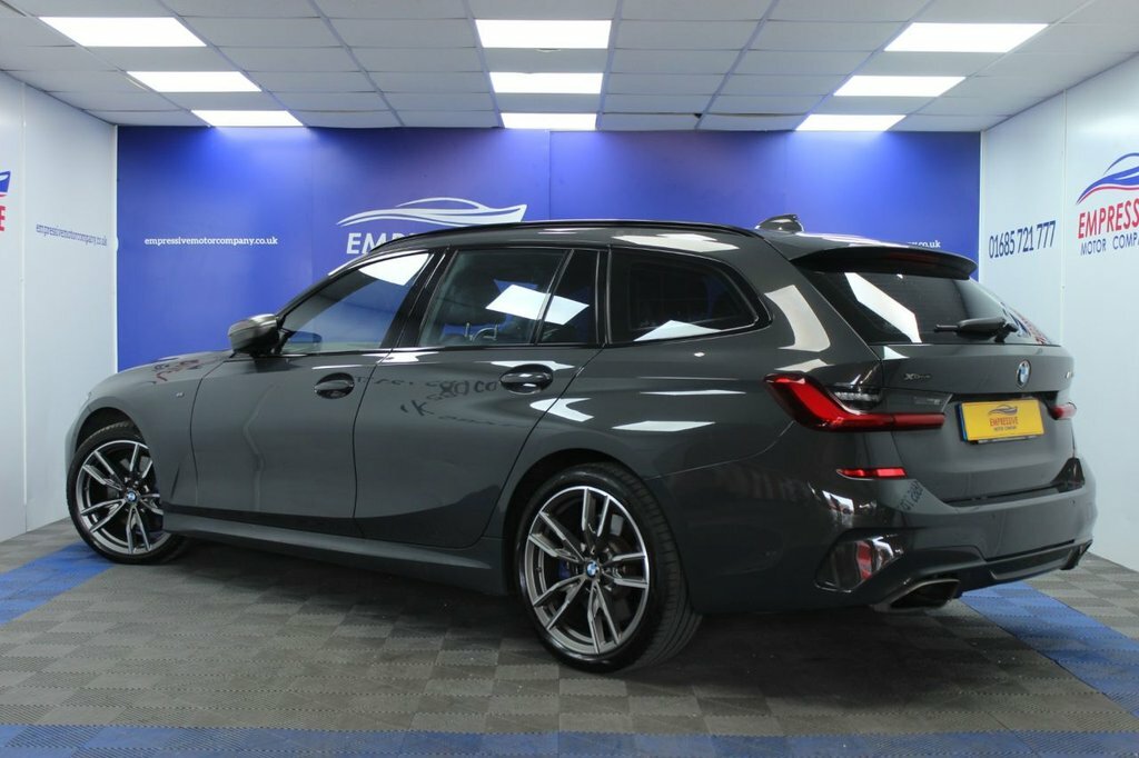 BMW 3 Series 3L Null YK69WJP Grey #3