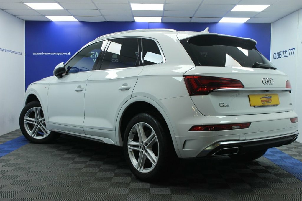 Audi Q5 2L S Line KW70YAO White #2