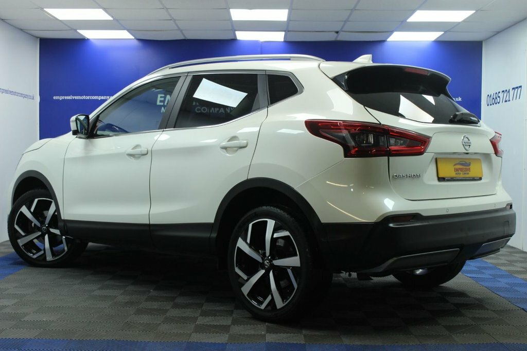 Nissan Qashqai 1.3L Tekna VK19OUP White #2