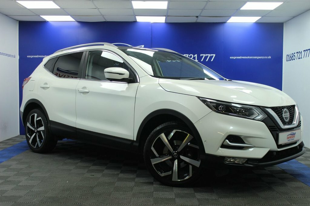 Nissan Qashqai 1.3L Tekna White