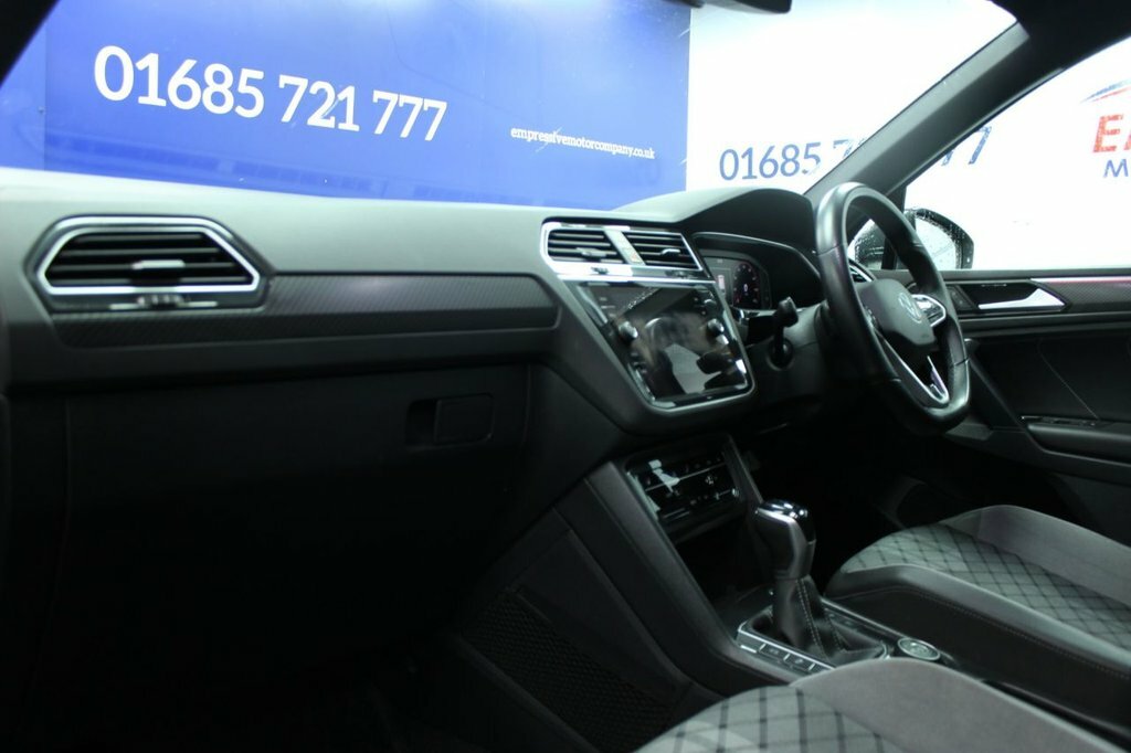 Volkswagen Tiguan 2L R-line YO70VVH Grey #6