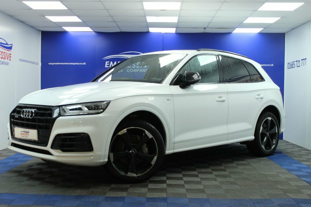 Audi Q5 2L Black Edition RY19FVO White #5