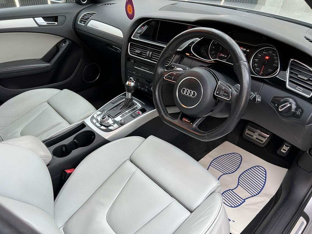 Audi RS4  Black #3