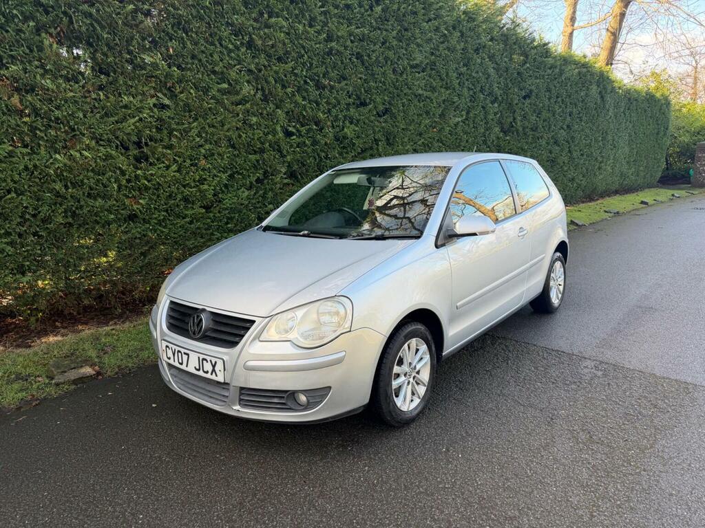 Volkswagen Polo Hatchback 1.4 S 200707 Silver