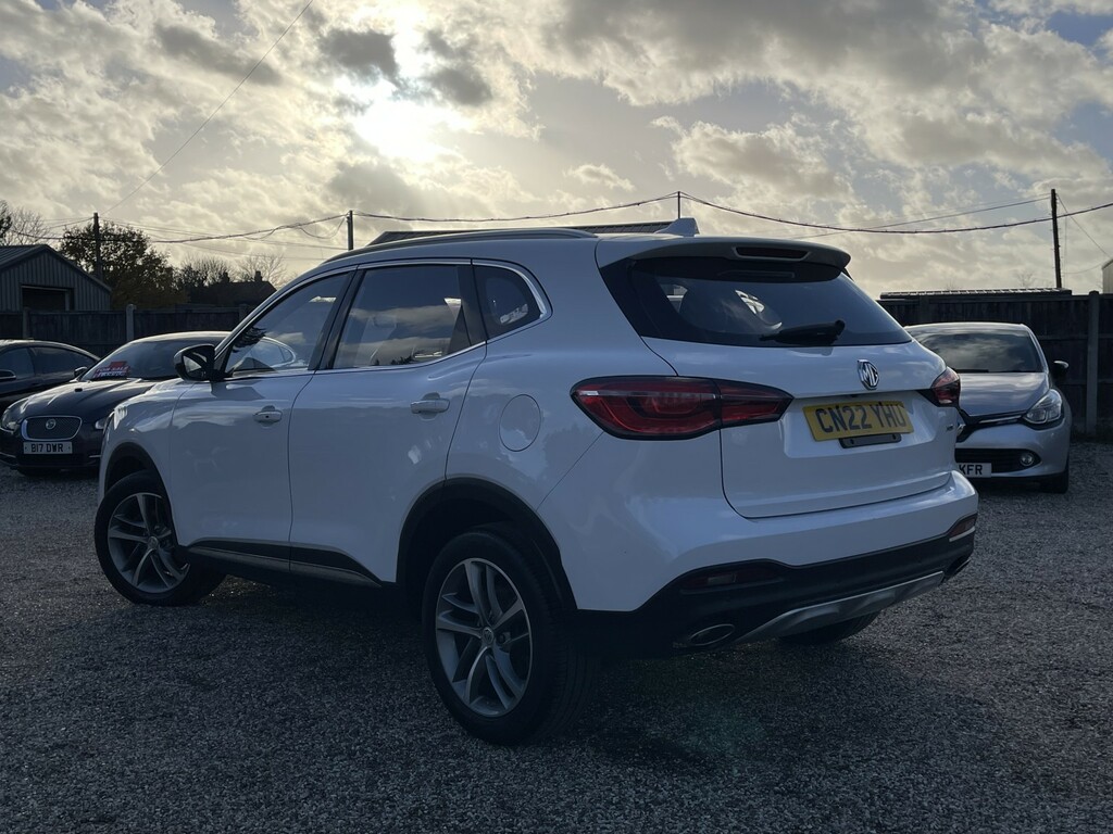 MG HS Suv 1.5 T-gdi Exclusive 202222 CN22YHU White #4