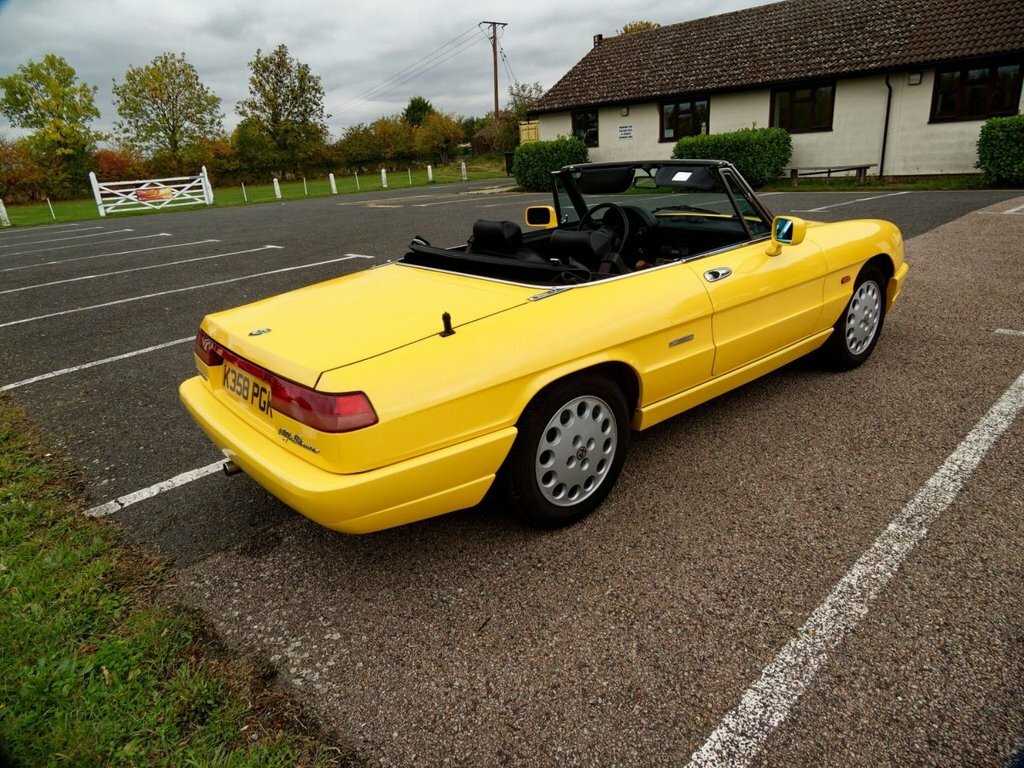 Alfa Romeo Spider 2.0 Ts 16V Lhd Green #22