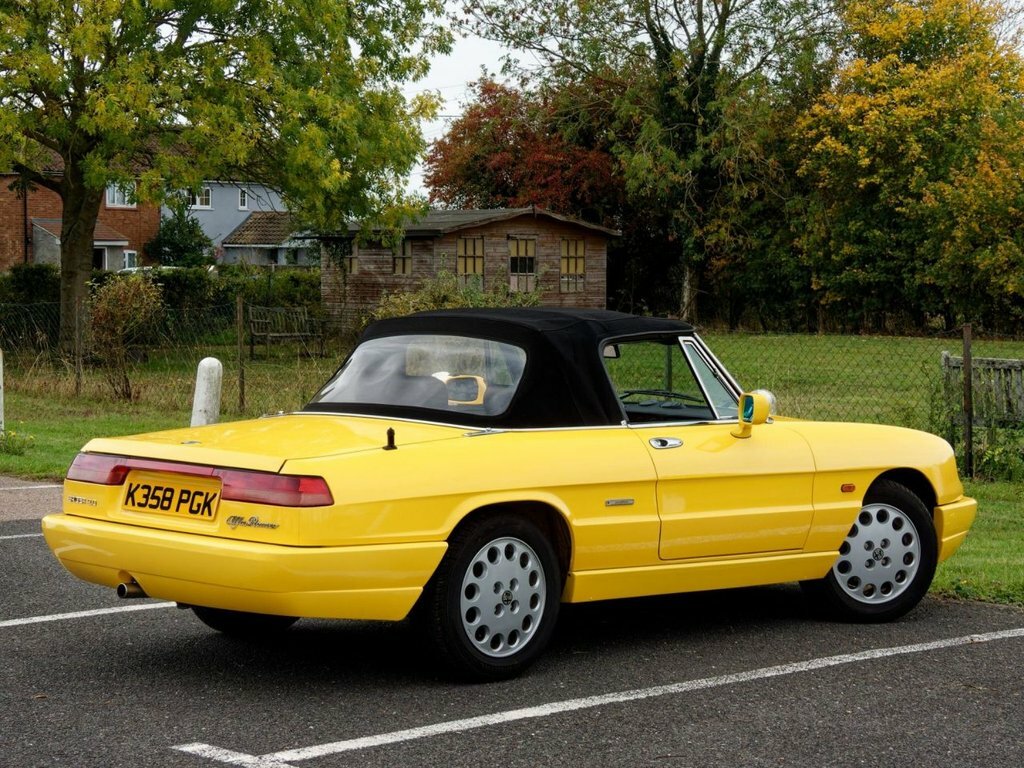 Alfa Romeo Spider 2.0 Ts 16V Lhd Green #12