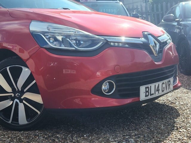 Renault Clio Dci Dynamique S Medianav BL14GVR Red #2