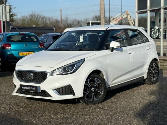 MG MG3 2023 1.5 Vti-tech Exclusive Nav Hatchback Petr LE72DLO White #4