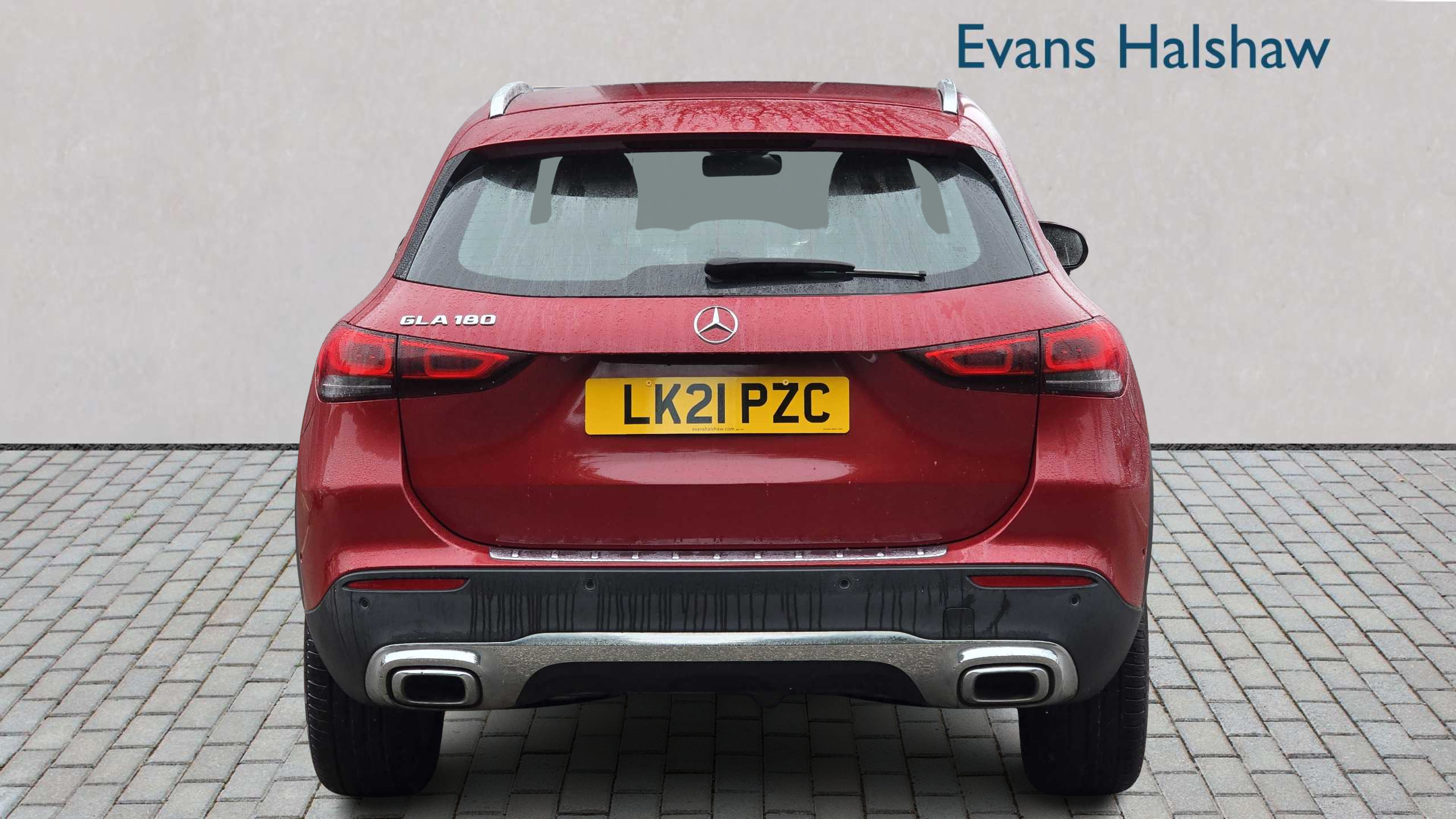 Mercedes-Benz GLA Class 180 Sport Executive 2021 LK21PZC Red #5