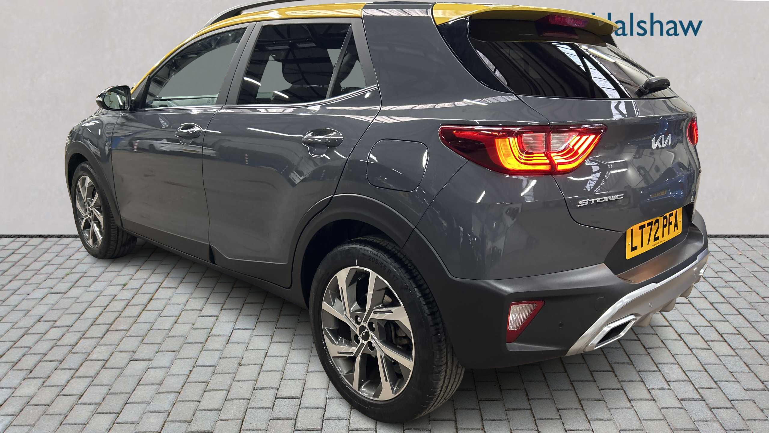Kia Stonic 1.0T Gdi 48V Gt-line S Dct 2022 LT72PFA Grey #4