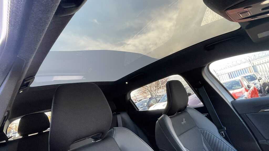 Renault Scenic 160Kw Iconic Esprit Alpine 87Kwh Long Range At NV75EVD White #5