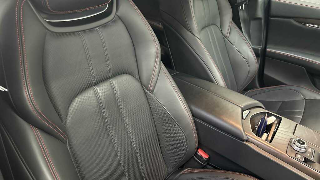 Maserati Quattroporte Granlusso  #25