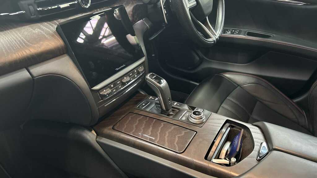 Maserati Quattroporte Granlusso  #21