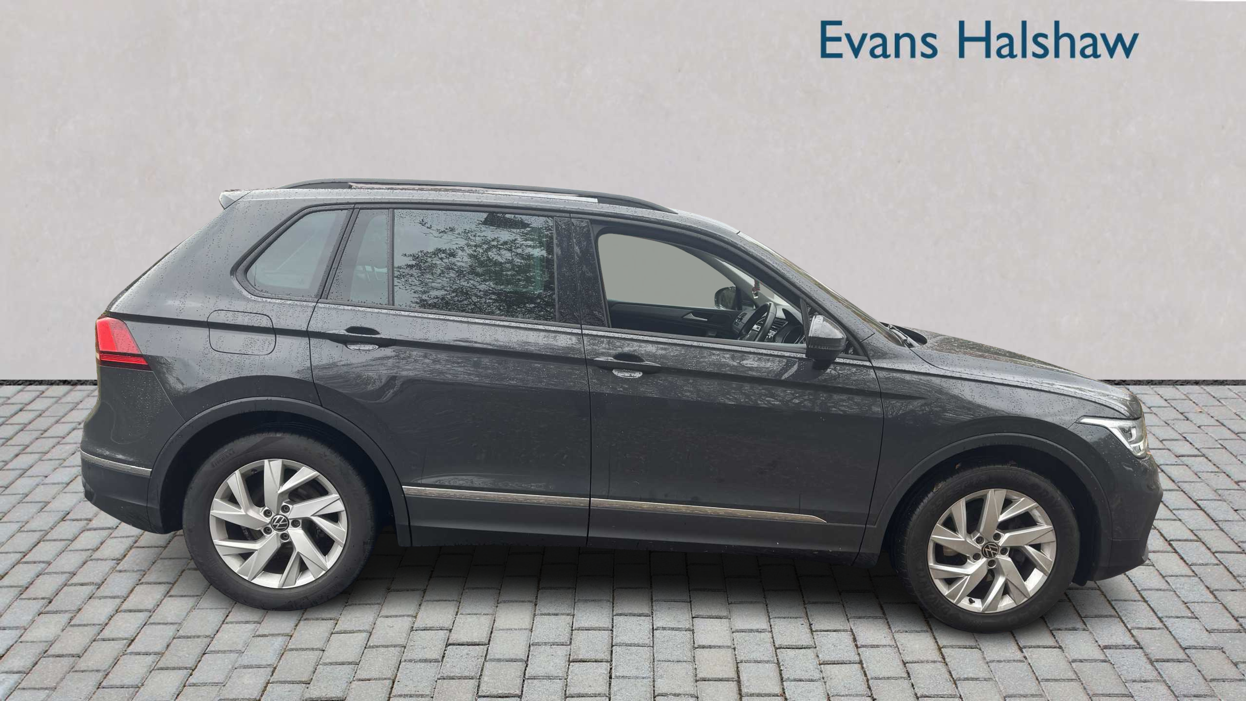 Volkswagen Tiguan 1.5 Tsi 150 Life Dsg 2020 LT70NVF Grey #2