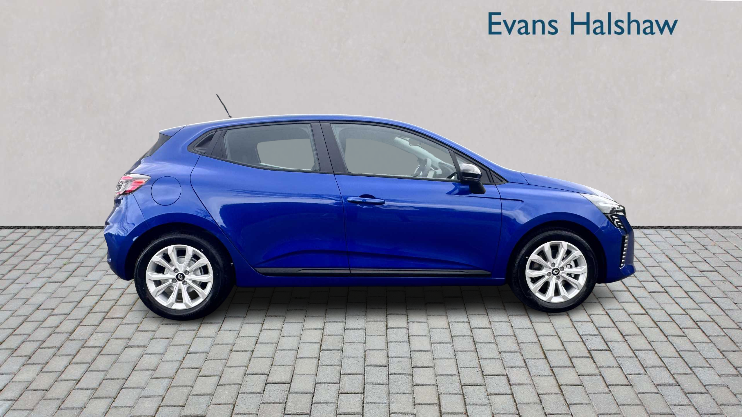 Renault Clio 1.6 E-tech Full Hybrid 145 Evolution 2025 NA75PKU Blue #3