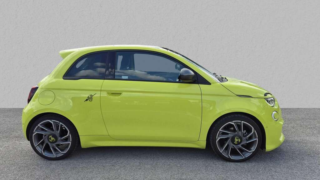 Abarth 500 114Kw Scorpionissima 42.2Kwh 2024 FE74SJX Green #6