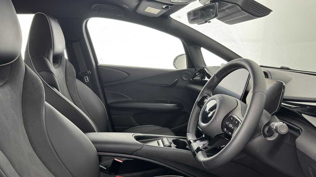 Byd Dolphin 150Kw Comfort 60.4Kwh 2025 DV75HWC Black #3