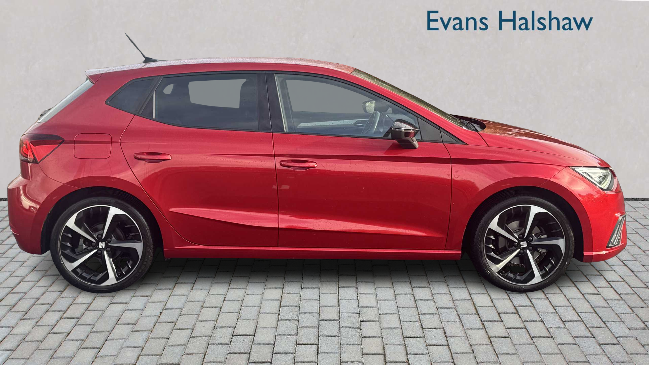 Seat Ibiza 1.0 Tsi 110 Fr Sport 2023 AE73WVU Red #4