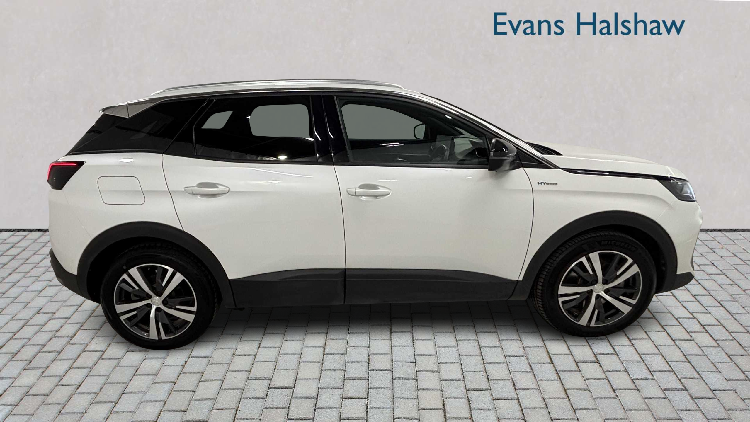 Peugeot 3008 1.6 Hybrid 180 Active Premium E-eat8 2024 White #3