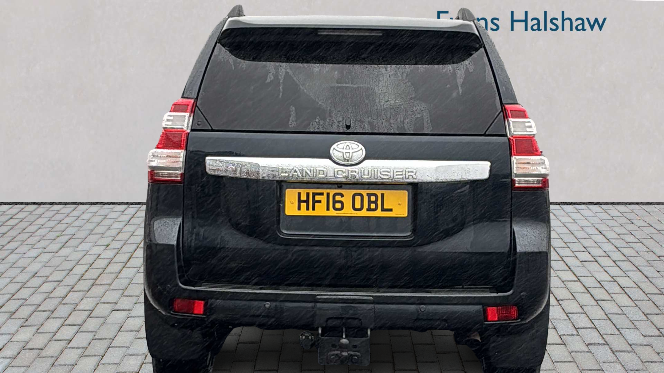 Toyota Land Cruiser 2.8 D-4d Invincible 7 Seats 2016 HF16OBL Grey #5