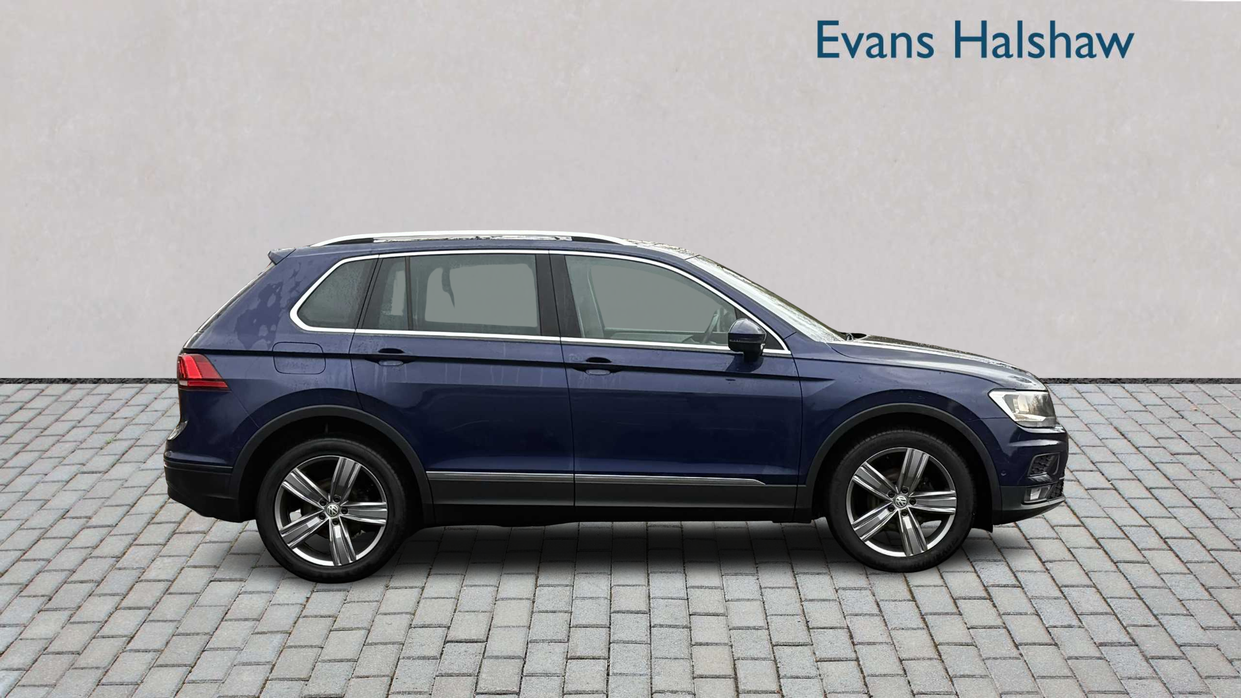 Volkswagen Tiguan 1.5 Tsi Evo 130 Match 2019 NC19WFP Black #6