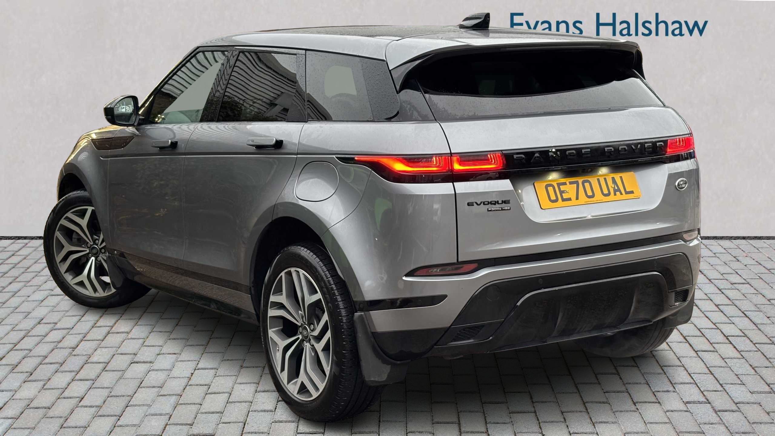 Land Rover Range Rover Evoque 1.5 P300e R-dynamic Hse 2020 OE70UAL Grey #3