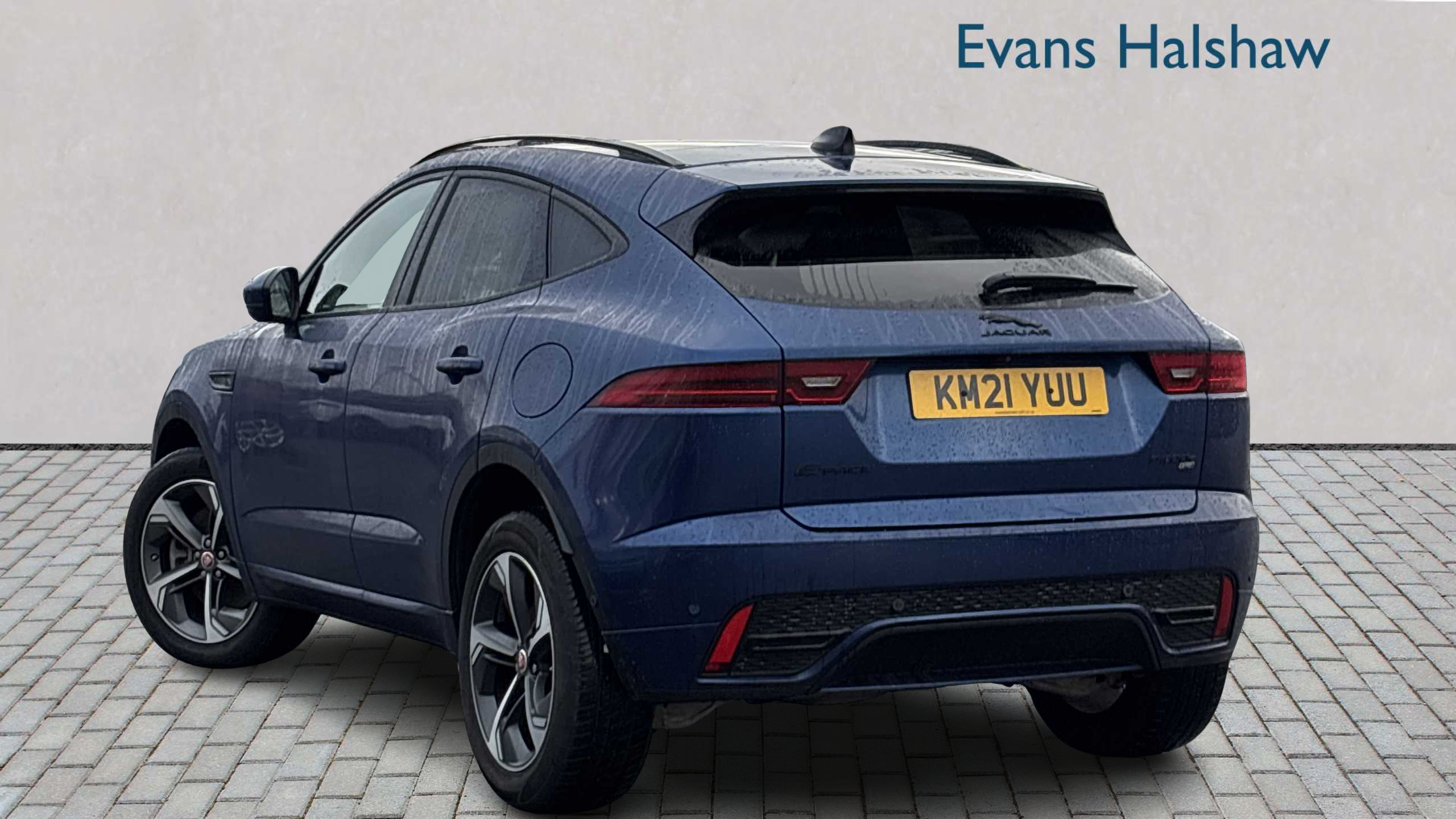 Jaguar E-Pace 1.5 P300e R-dynamic S 2021 Blue #2