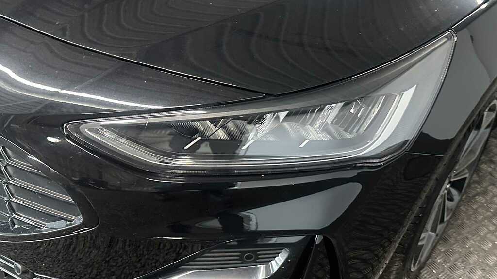 Ford Focus 1.0 Ecoboost Hybrid Mhev St-line X 2025 BG75JXA Black #6