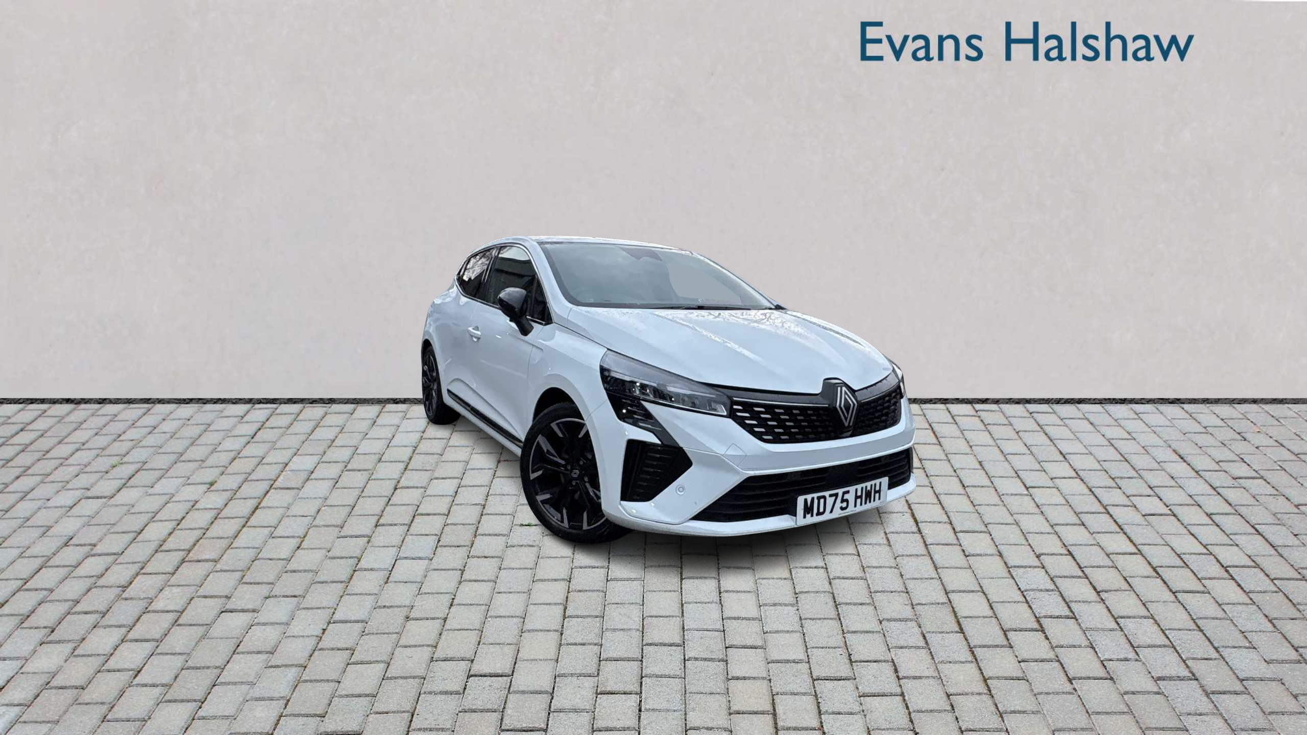 Renault Clio 1.6 E-tech Full Hybrid 145 Techno 2025 White