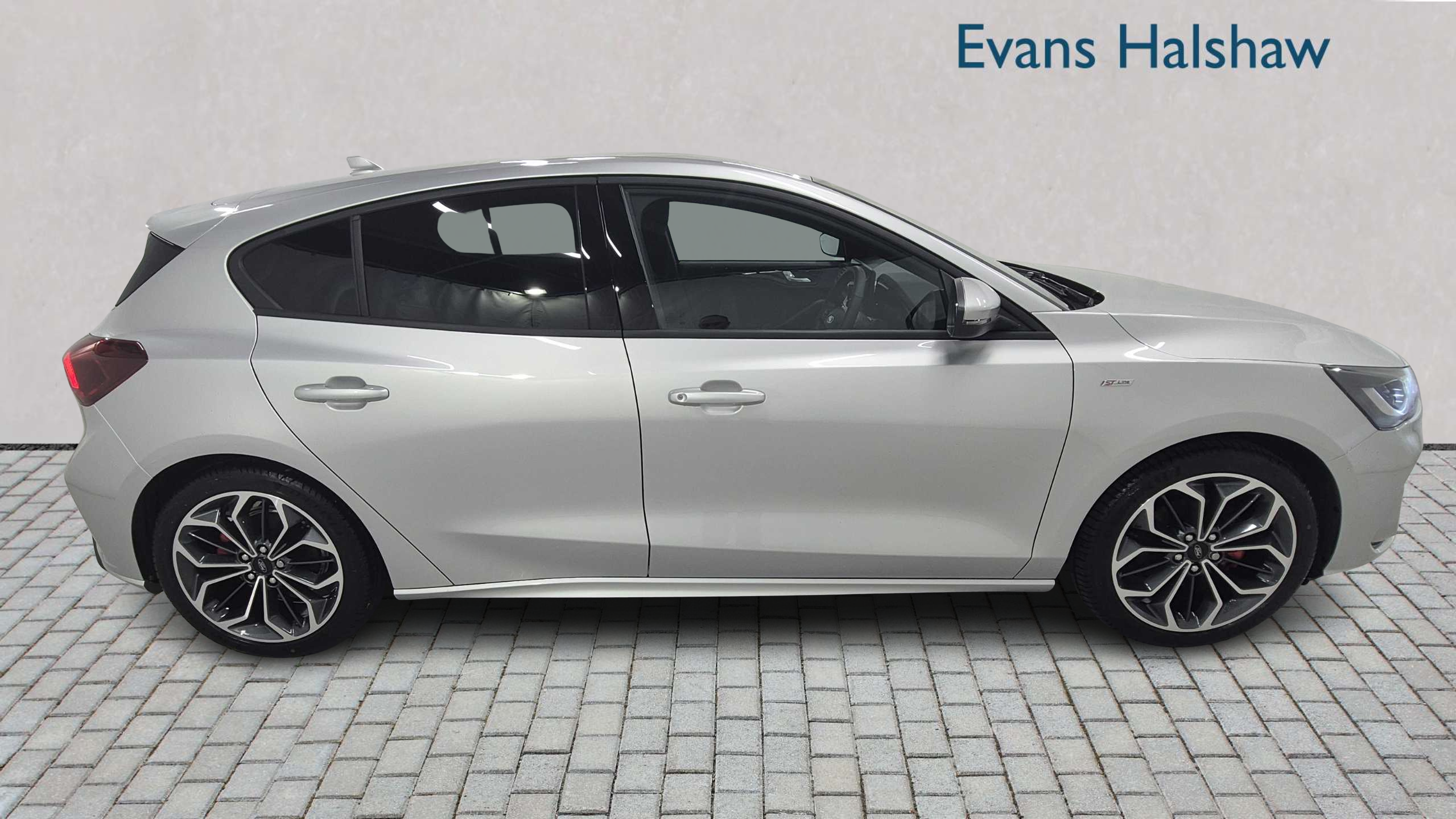 Ford Focus 1.0 Ecoboost Hybrid Mhev St-line X 2025 BG75DTV Silver #3