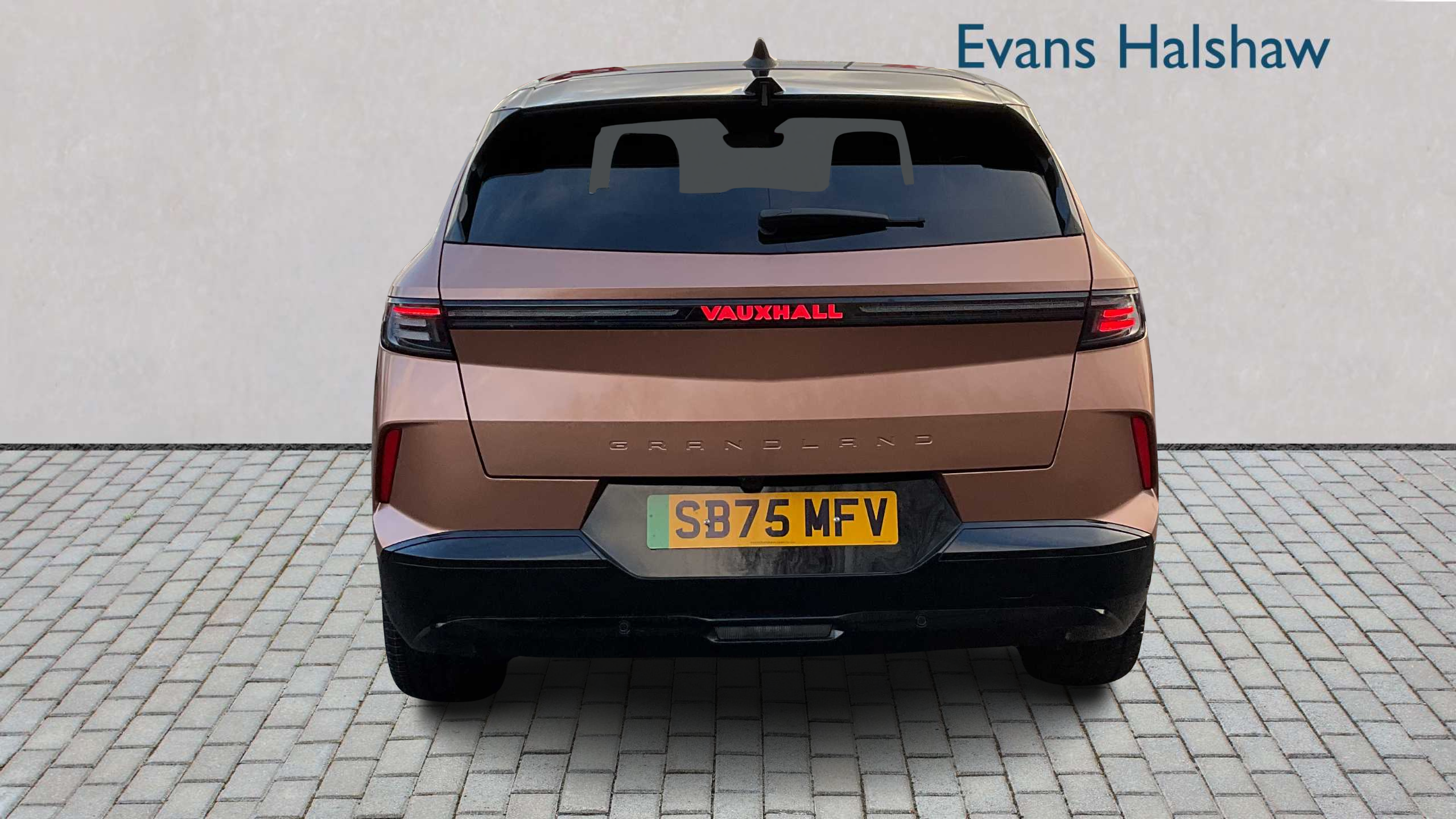 Vauxhall Grandland 157Kw Ultimate 73Kwh Panoramic Roof 202 SB75MFV  #4
