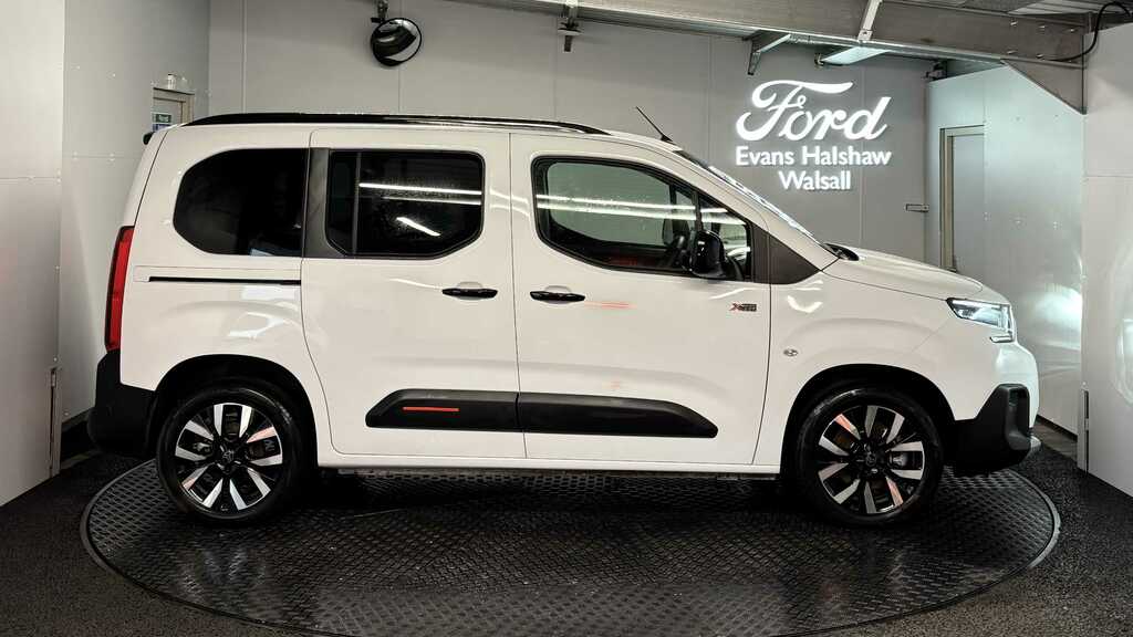 Citroen e-Berlingo 100Kw Max M 52Kwh 2025 DY25AEM White #4