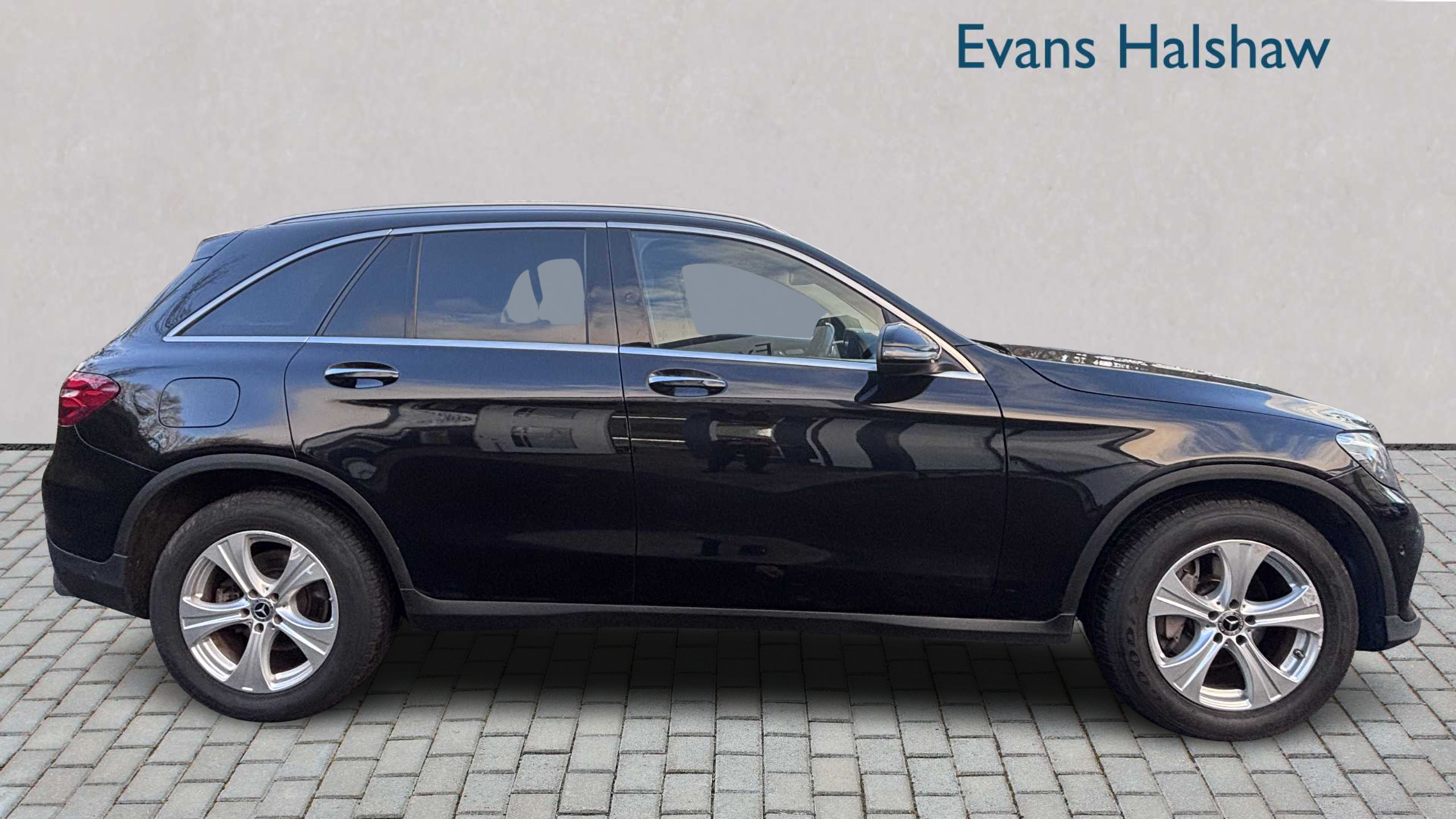 Mercedes-Benz GLC Class 250 4Matic Sport Premium 9G-tronic 2019 SP19FWV Black #5