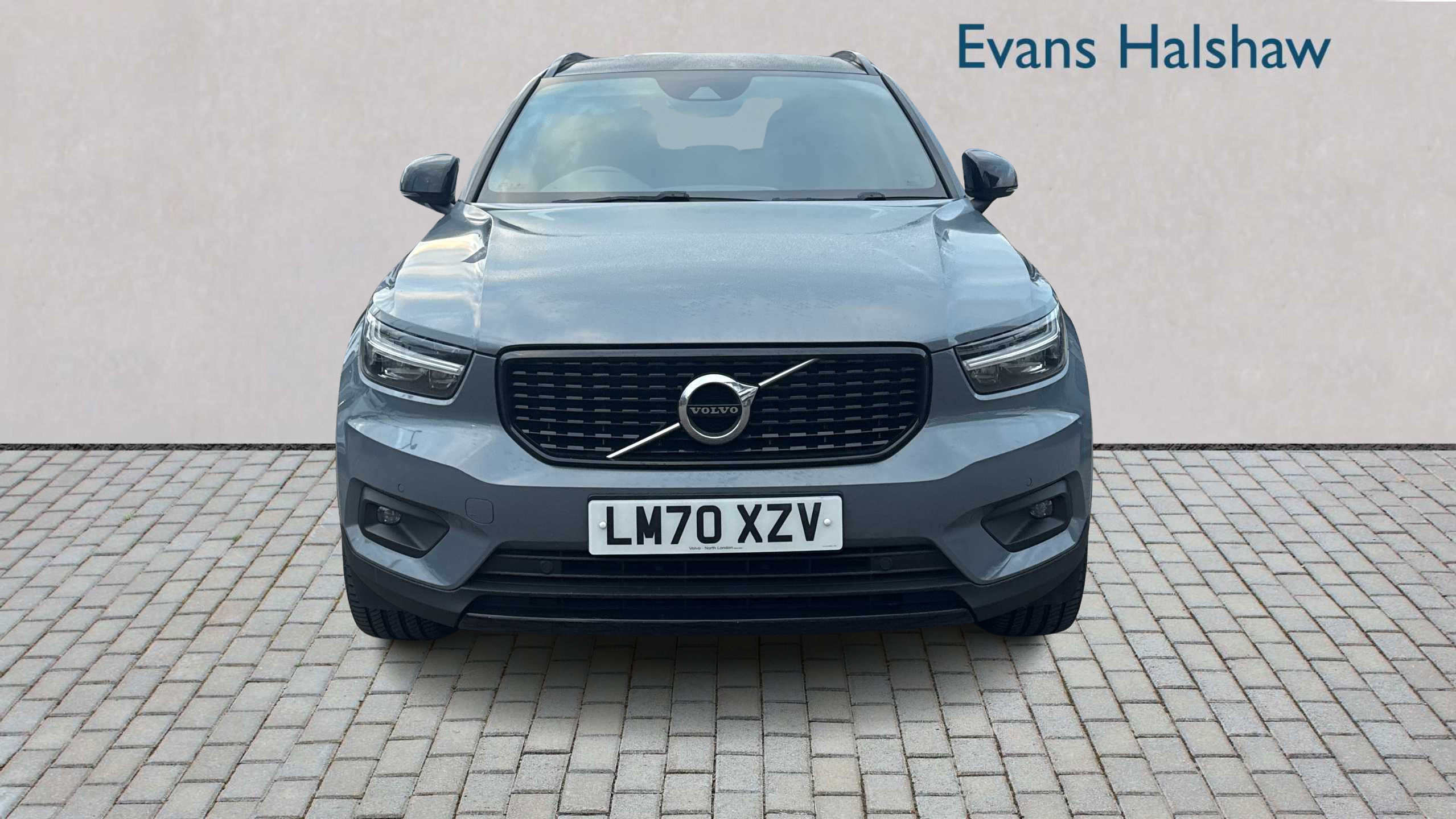 Volvo XC40 2.0 B4p R Design Awd 2020 Grey