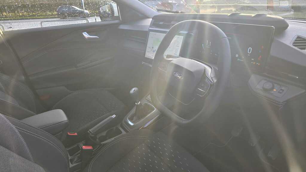 Ford Puma 1.0 Ecoboost Hybrid Mhev Titanium 2025 NV75MXZ White #2