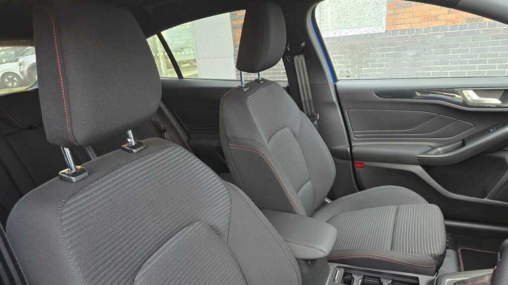 Ford Focus 1.0 Ecoboost Hybrid Mhev 155 St-line X 20 NV75KTX Blue #3