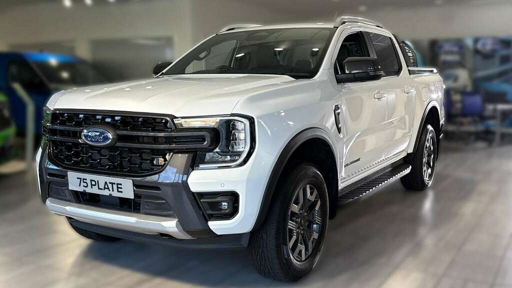 Ford Ranger Pick Up Dcab Wildtrak 2.3 Ecoboost Phev 281 White #3