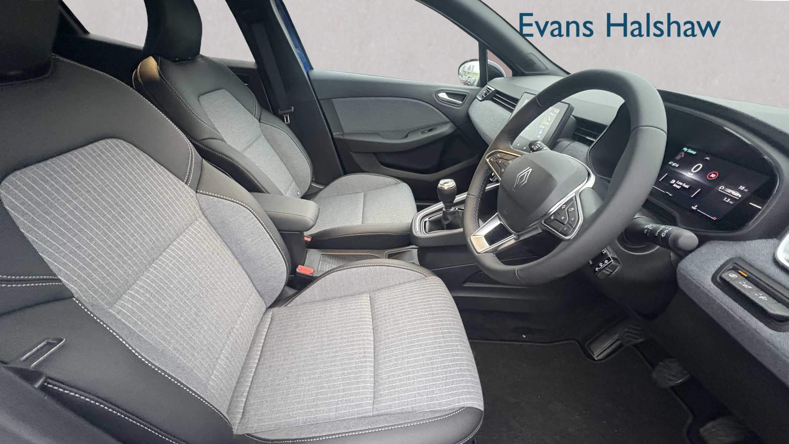 Renault Clio 1.0 Tce 90 Techno 2025 NG75SVU Blue #3